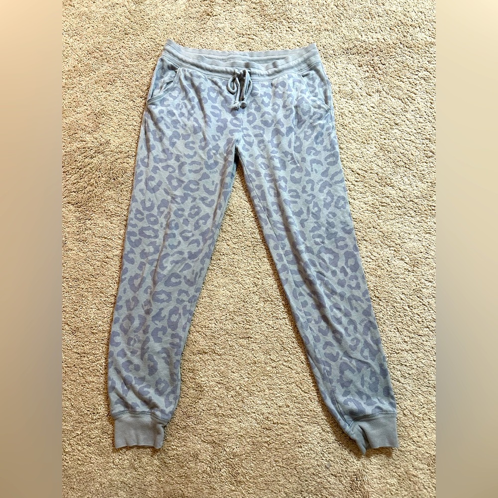 VS Pink leopard joggers